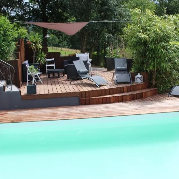 studio tout confort au coeur du parc Livradois forez，位于Cunlhat的酒店