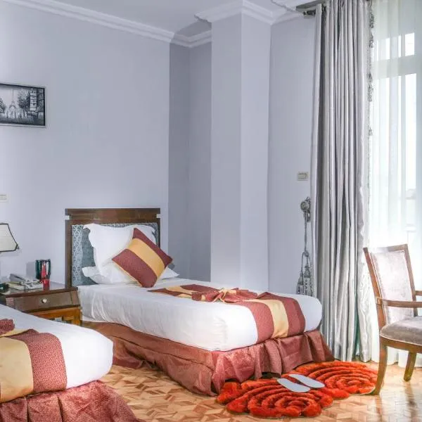 Tirar International Hotel，位于亚的斯亚贝巴的酒店