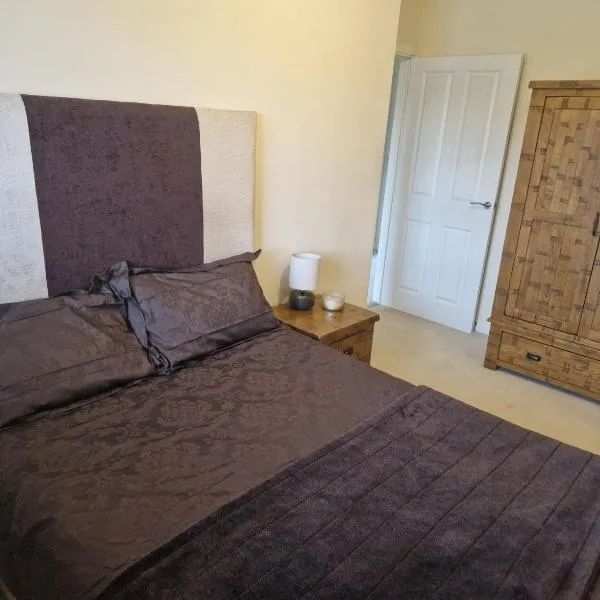 Lovely and Cosy Double Room，位于Havering的酒店