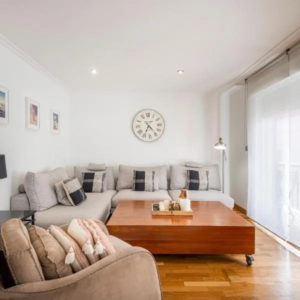APARTAMENTO TURISTICO A 140 M PLAYA CANELIÑAS- Portonovo- 2 Habitaciones 5 pax 202，位于波多诺伏的酒店