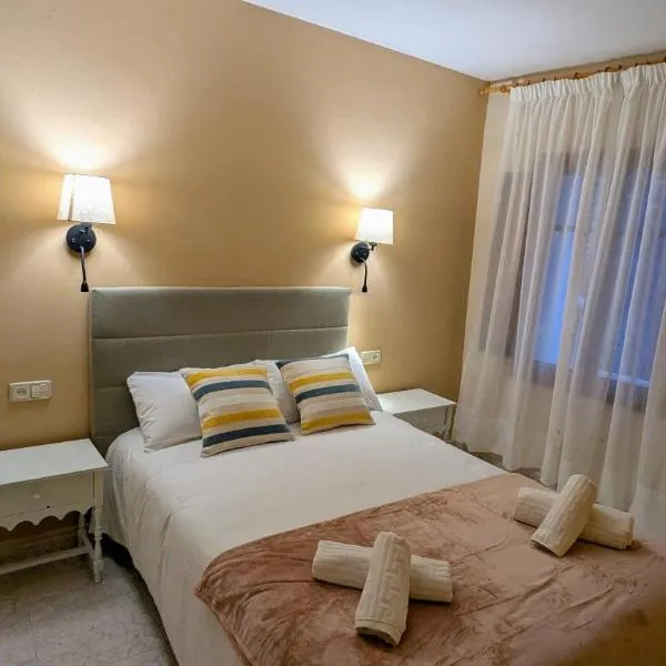 Hotel Fonda Agusti，位于埃斯特里-德阿内乌的酒店