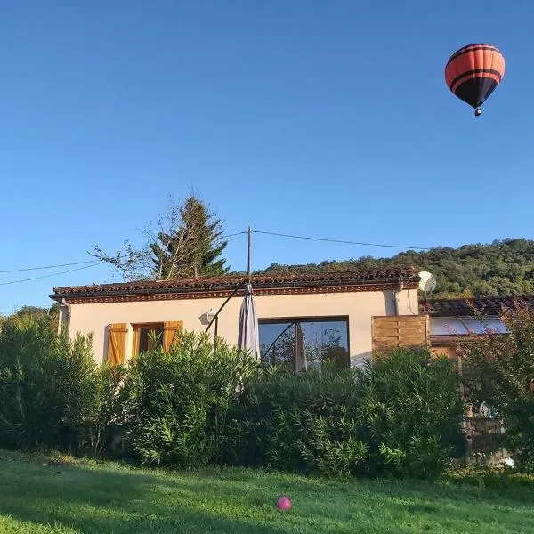 Maisonette paisible à La Roque-Gageac，位于拉罗克加雅克的酒店