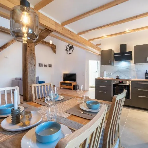 FeWo zum kleinen Vogel, Sauna, Landidylle，位于Apen的酒店