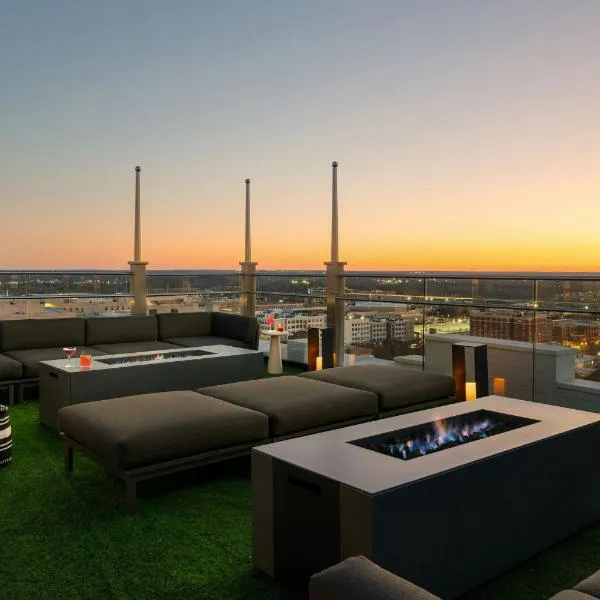 Moxy Columbia Downtown，位于哥伦比亚的酒店
