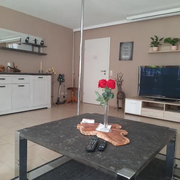 Dörrs vacation home with pool and garden，位于Weißbach的酒店