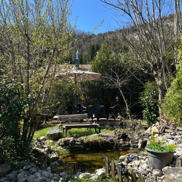 Nature et Découvertes 1 ch，位于Sirod的酒店