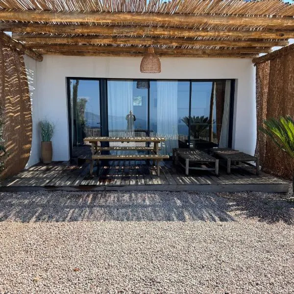 T2 standing 50m2, vue mer，位于Albitreccia的酒店