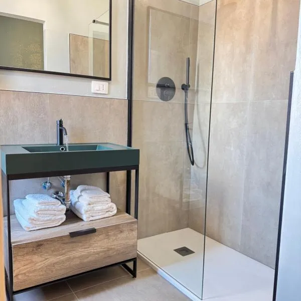 Alan'S Home，位于特尔尼的酒店