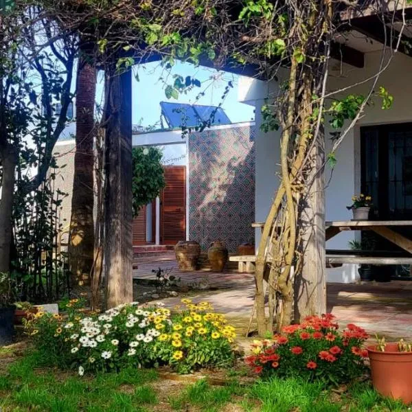 LA OLA Tarifa，位于塔里法的酒店