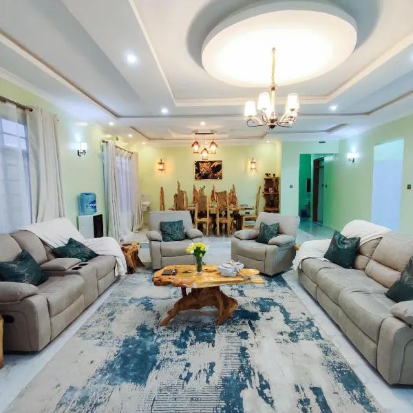 Sereni Rooftop Villa，位于纳纽基的酒店