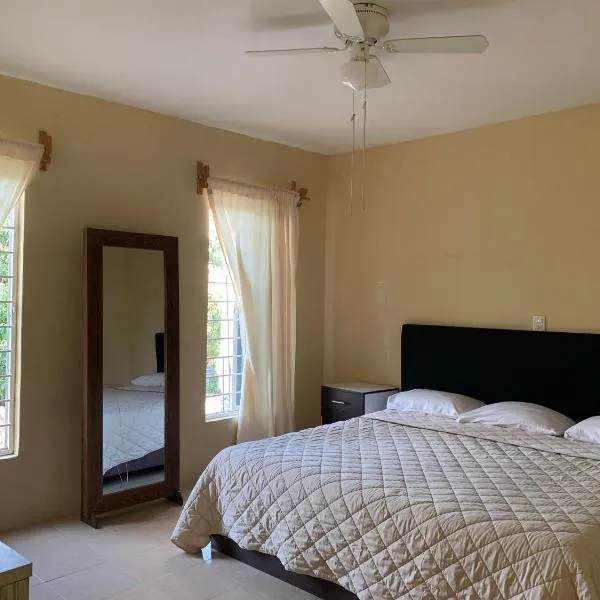 Departamento completo, cómodo y cerca del aeropuerto，位于San Agustin de las Juntas的酒店