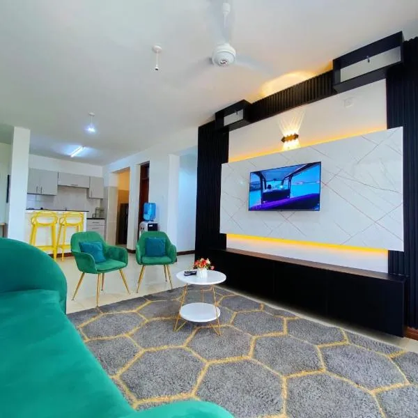 Nova Stays 1-Bedroom Apartment with Private Pool & Uninterrupted Seaview，位于蒙巴萨的酒店