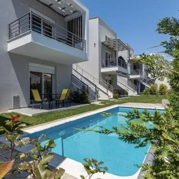 Diamond Apartment 1 Ofrinio Beach，位于奥弗里安的酒店