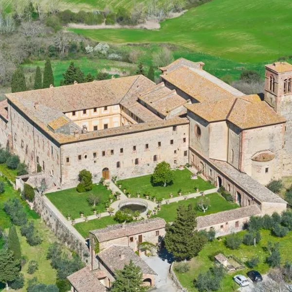 Monastero Sant'Anna in Camprena，位于皮恩扎的酒店
