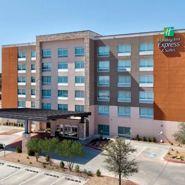 Holiday Inn Express & Suites Moore by IHG，位于摩尔的酒店