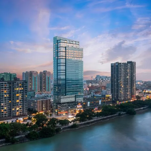 佛山顺德渔人码头亚朵酒店，位于顺德的酒店