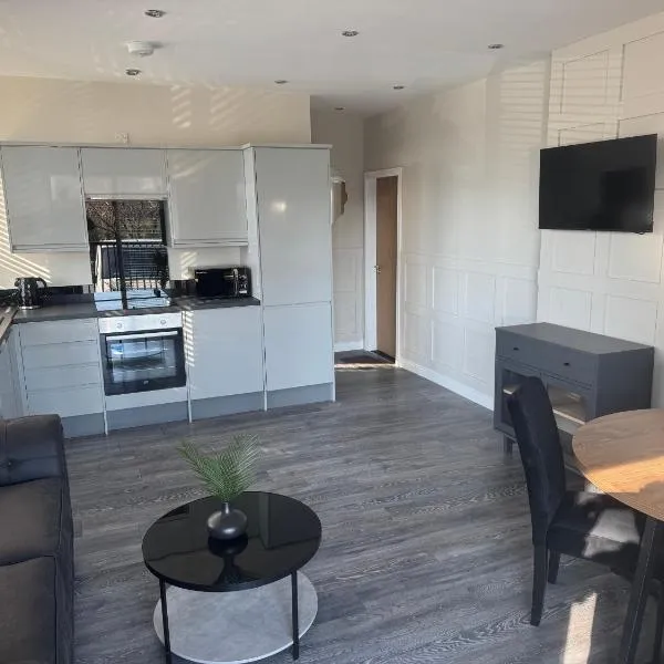 Sovereign House Apartment with private car park，位于基斯利的酒店