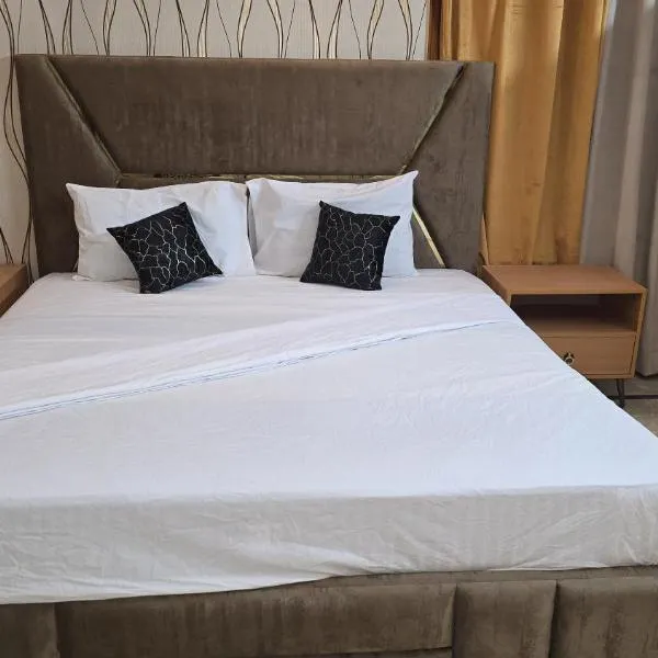 Red Sea Guest House Karachi，位于卡拉奇的酒店