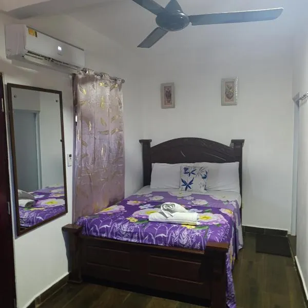 Apart hotel Costa Verde,#1 Exclusivo y seguro con cama Queen，位于拉斯加勒拉斯的酒店