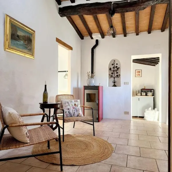 Authentic Tuscan Getaway，位于蒙泰卡蒂尼瓦尔迪切奇纳的酒店