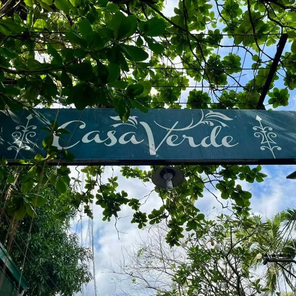 Casa Verde Hotel & Events Center，位于伊穆斯的酒店