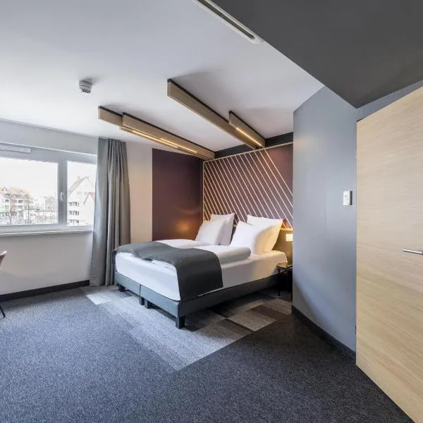 B&B Hotel Schweinfurt-City，位于施韦因福特的酒店