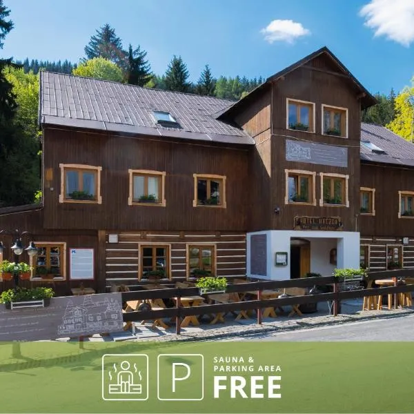 Hotel Hvezda，位于派克波特斯耐兹库的酒店