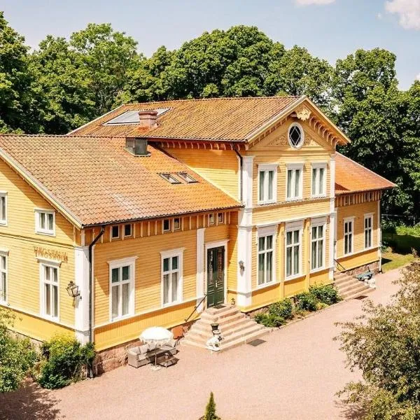 Tingsholm Festvåning, Konferens, Vandrarhem，位于Moholm的酒店