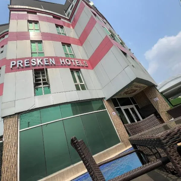 Presken Hotel International Airport Road, Ikeja，位于伊凯贾的酒店