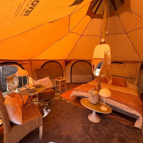 Witte Merel Glamping，位于贝灵恩的酒店