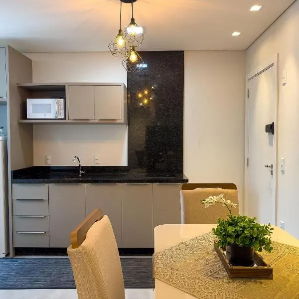 Studio confortável | Ao lado da Unifebe，位于布吕斯克的酒店