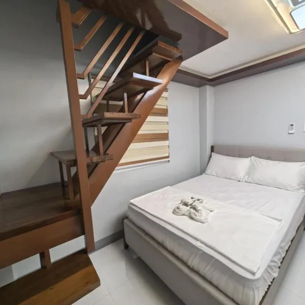 Yurich Hotel，位于Romblon的酒店