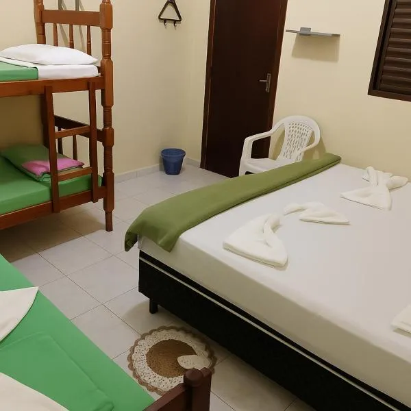 Casa de hospedagem Ave Maria - Eva，位于卡舒埃拉保利斯塔的酒店