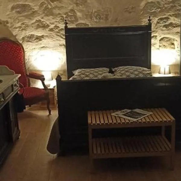 La belle époque，位于Le Fouilloux的酒店