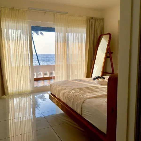 Kappad Beach House by Kisah Stays，位于Kappad的酒店