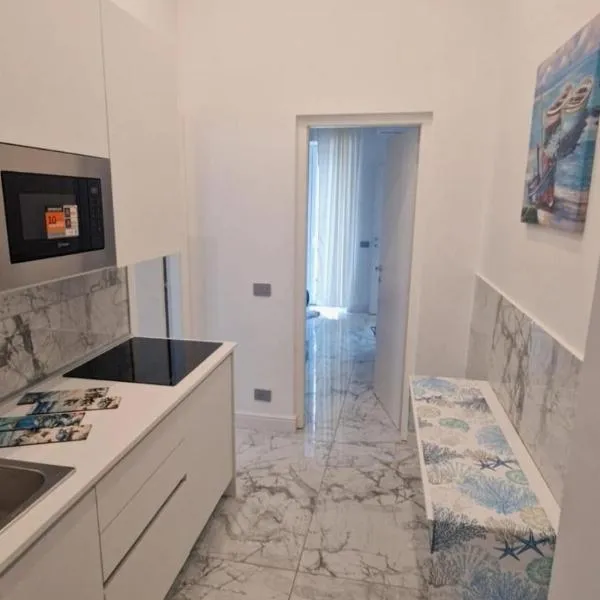 K&A Luxury Apartment，位于安齐奥的酒店