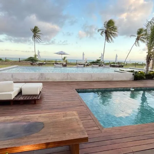 Alphaville Naia Guarajuba AP 21，位于瓜拉久巴的酒店