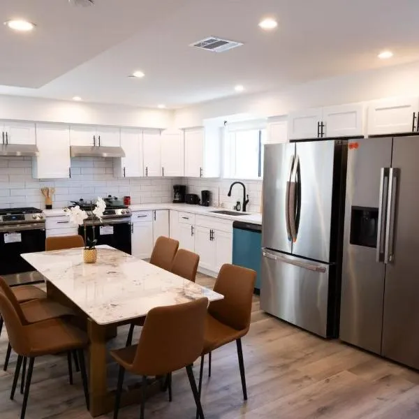 Luxury Private Suite - USC Downtown LA Oasis，位于洛杉矶的酒店