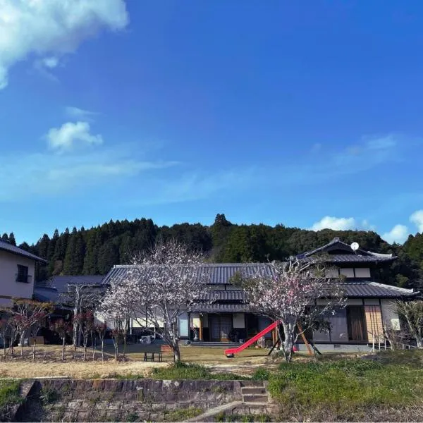 1日1組様限定の農家民宿うめむらUmemura Farmhouse Inn, limited to one group per day，位于伊万里市的酒店