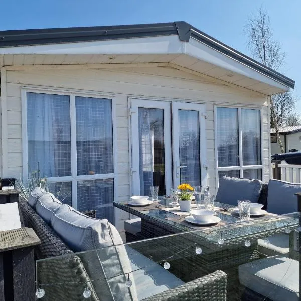 Ladybird Lodge，位于康福斯的酒店