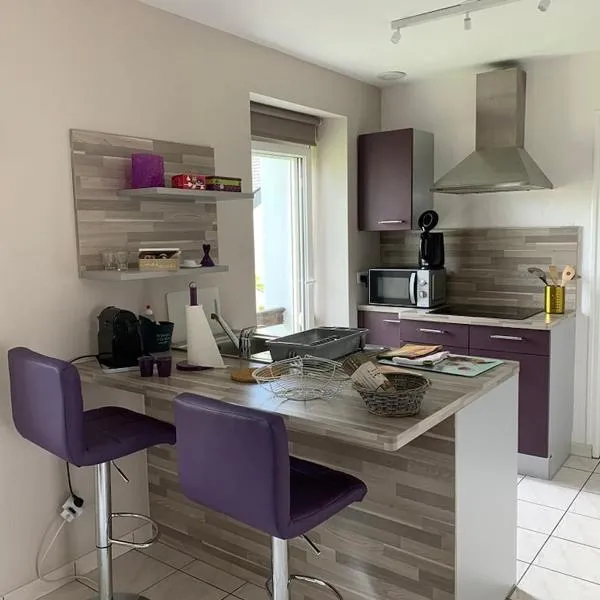 Le Prune, T2 proche plage de Morgat，位于克罗宗的酒店