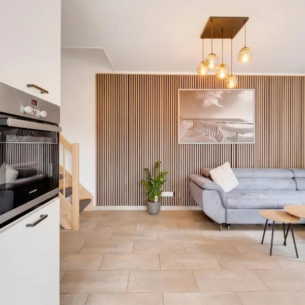 SeeZeit, Ferienhaus bis zu 6 Personen, 500 Meter zum Wasser, mit umzäuntem Garten，位于Hüde的酒店