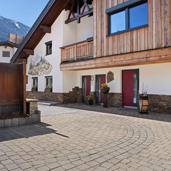 Hof Almfrieden - Dormitz，位于纳瑟莱特的酒店