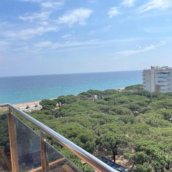 Apartamento playa，位于布拉内斯的酒店