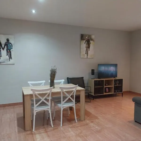 Casa Santa Úrsula，位于Casinos的酒店