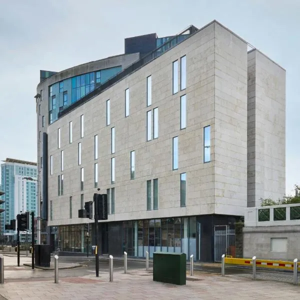 Four Points Flex by Sheraton Cardiff，位于卡迪夫的酒店