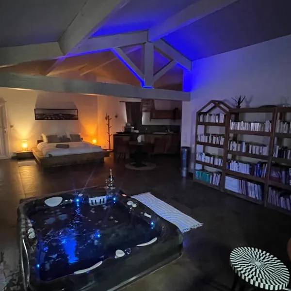 Lofts avec Jacuzzi privatif - Spa Romantique - Bouzigues，位于布齐盖的酒店