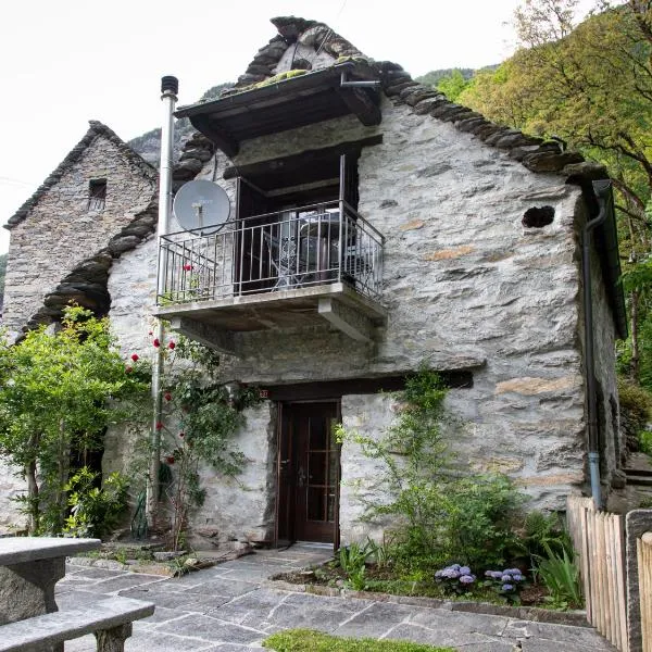 Verzasca Lodge Cassiopea，位于Frasco的酒店