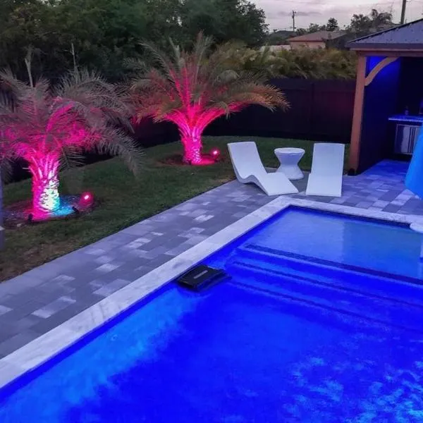 Campos Family Resort - Heated Pool，位于珊瑚角的酒店
