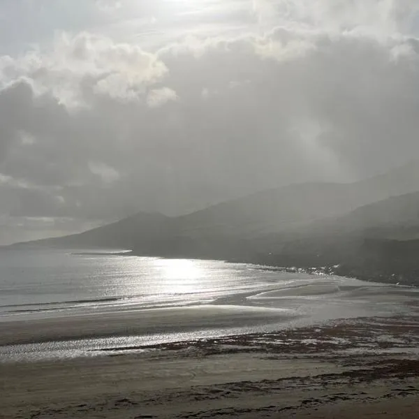 Beach House Inch,位于因奇的酒店